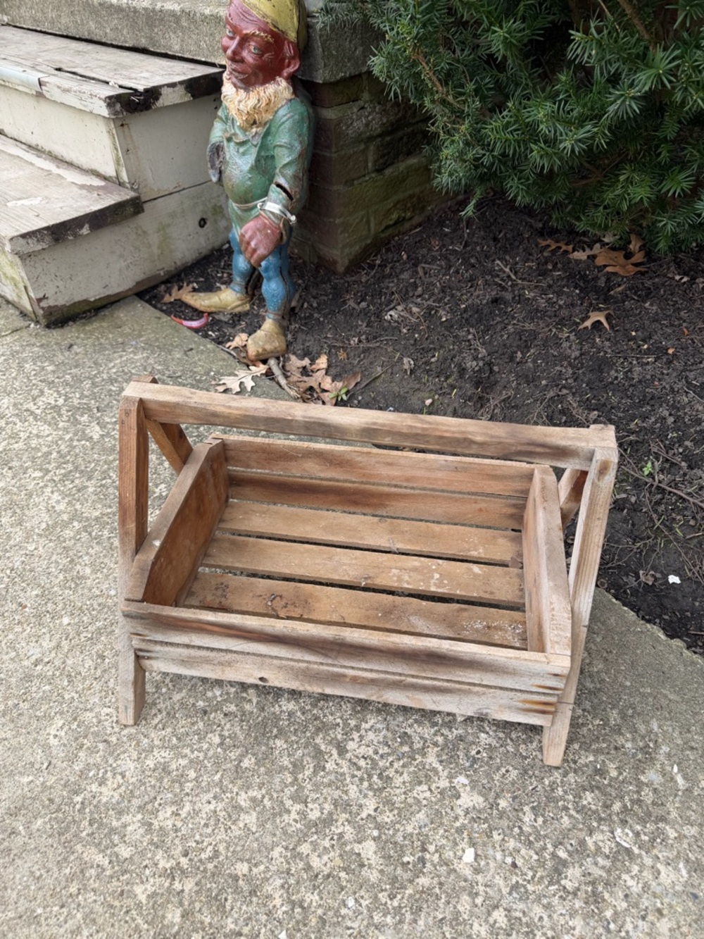 Vintage handmade wooden garden planter crate with handle